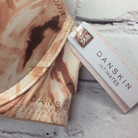Danskin Intimates Push Up Bra Size 36B Padded Underwire Logo Tan/Brown Marbled - Picture 2 of 9